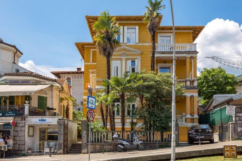 Apartman Barocco Lovran Ngoại thất bức ảnh